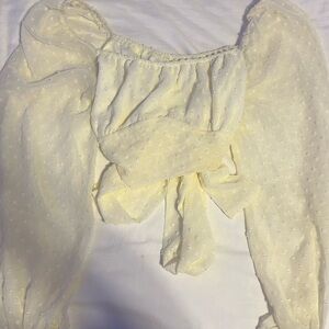 Jing - White blouse with tie bow in the back